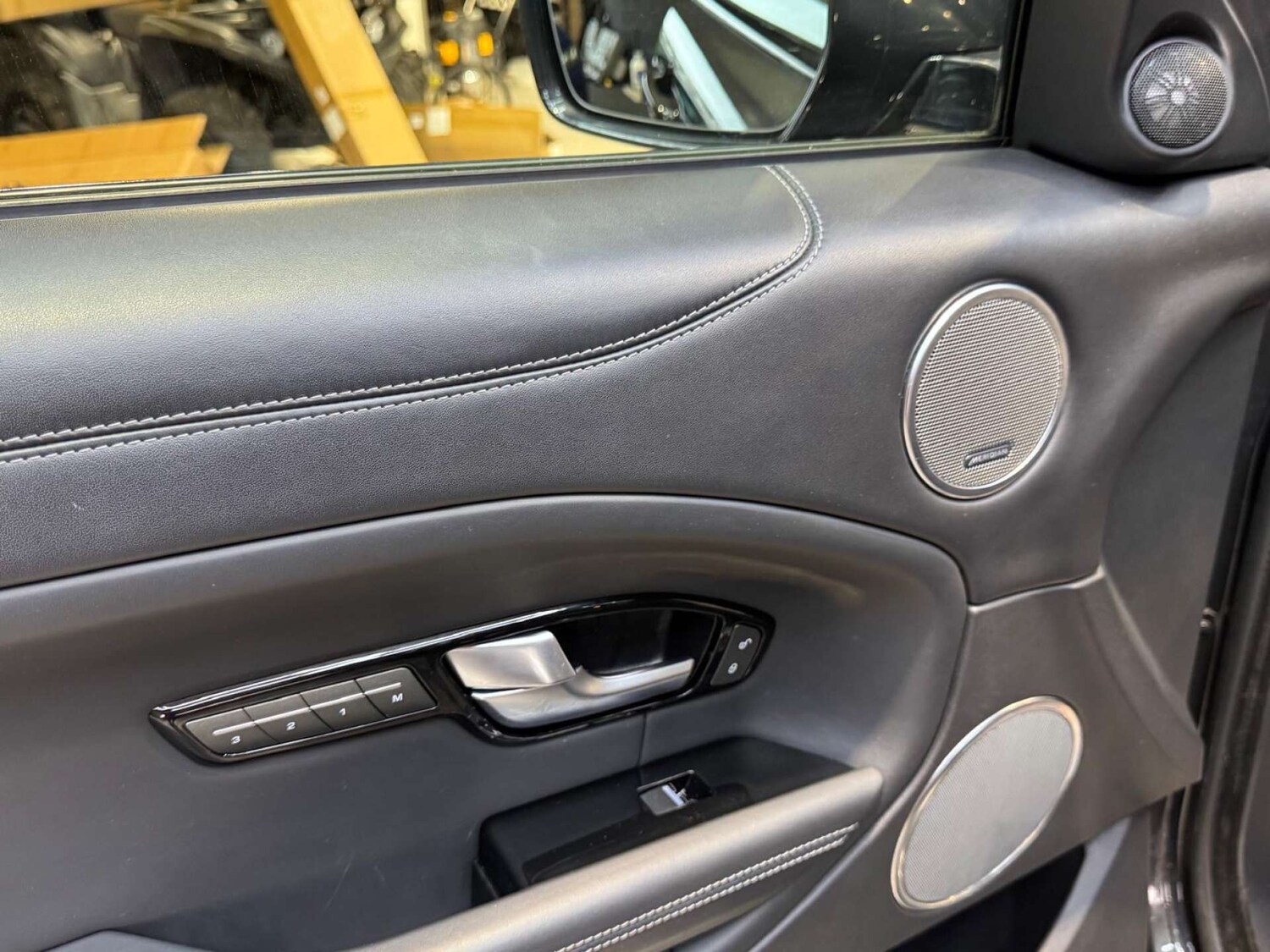 Used Land Rover Range Rover Evoque 2018 for sale - 78091298: Photo 77