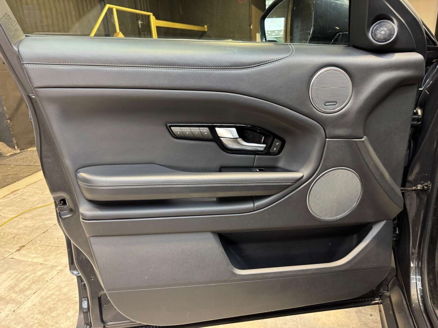 Used Land Rover Range Rover Evoque 2018 for sale - 78091298: Photo 78