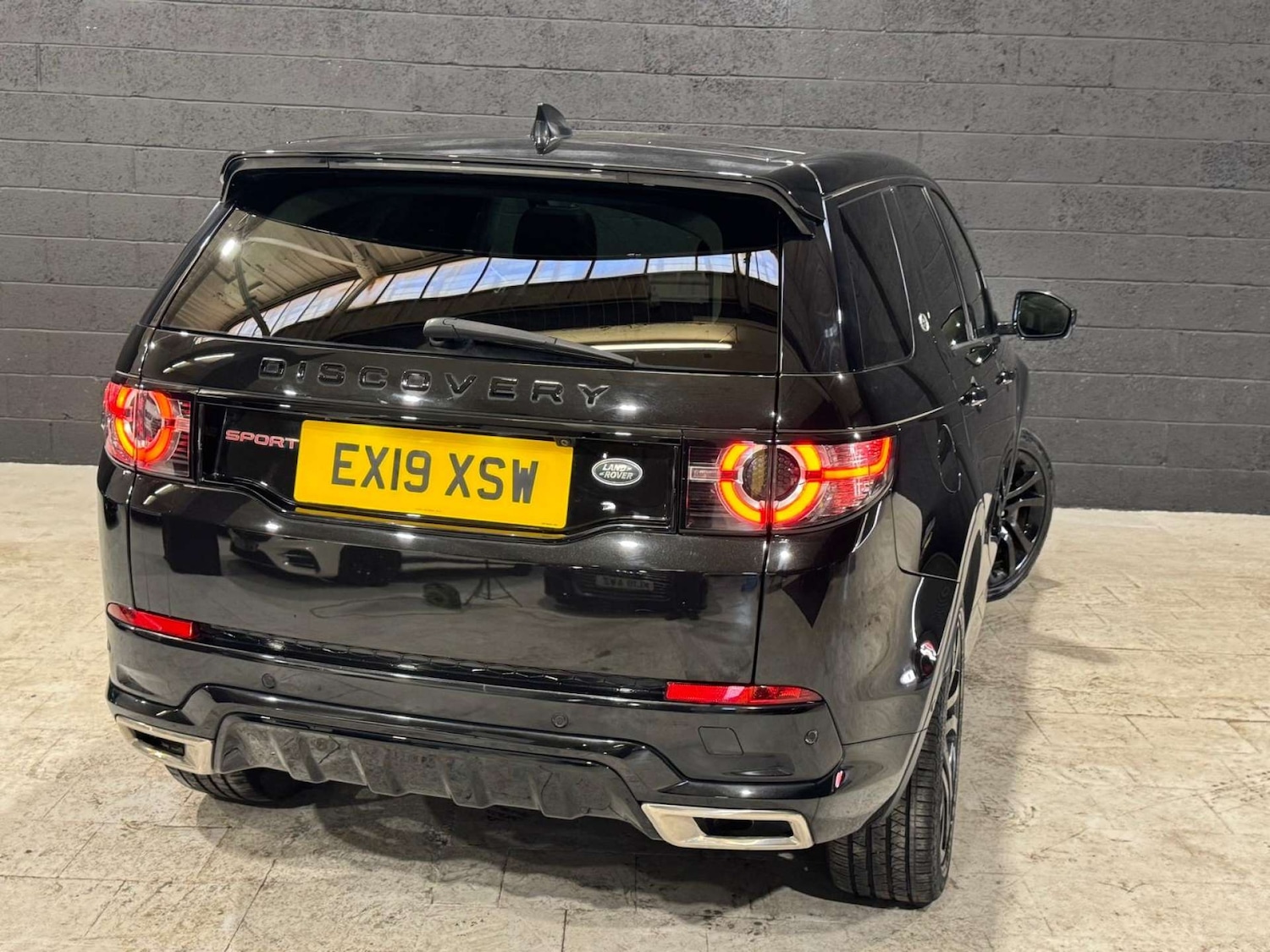 Used Land Rover Discovery Sport 2019 for sale - 76065836: Photo 16