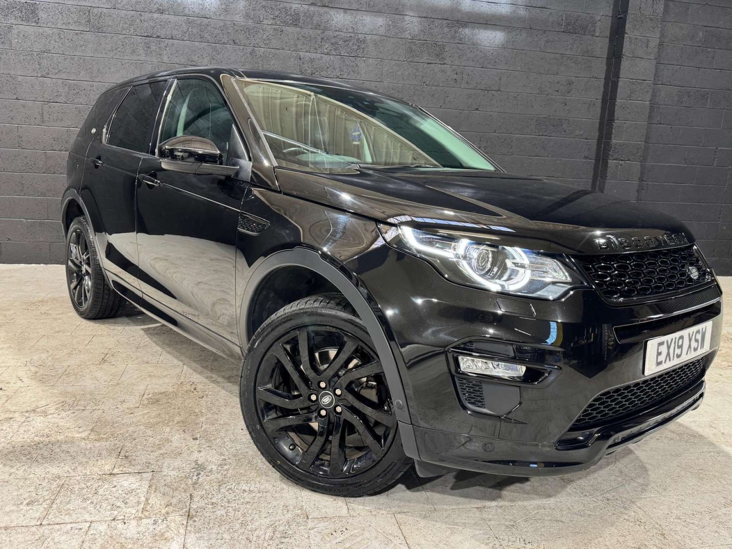 Used Land Rover Discovery Sport 2019 for sale - 76065836: Photo 17
