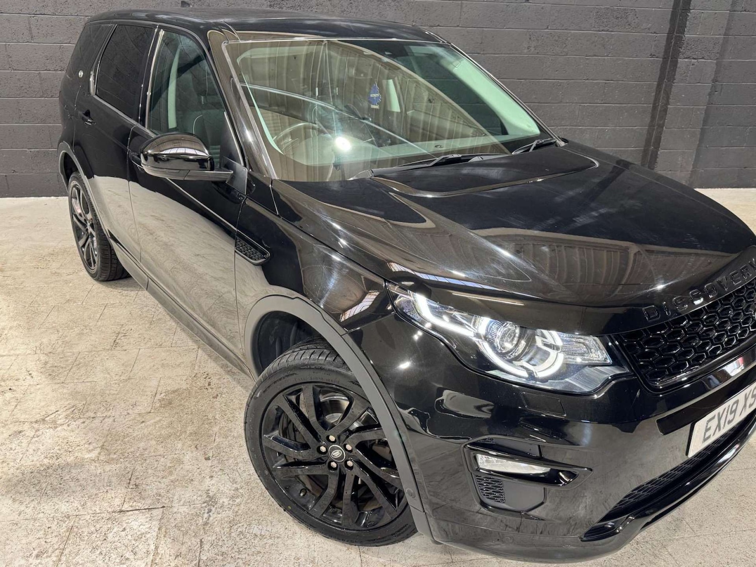 Used Land Rover Discovery Sport 2019 for sale - 76065836: Photo 18