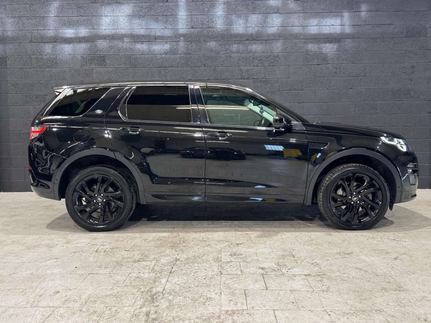 Used Land Rover Discovery Sport 2019 for sale - 76065836: Photo 29