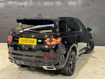 Used Land Rover Discovery Sport 2019 for sale - 76065836: Photo 2