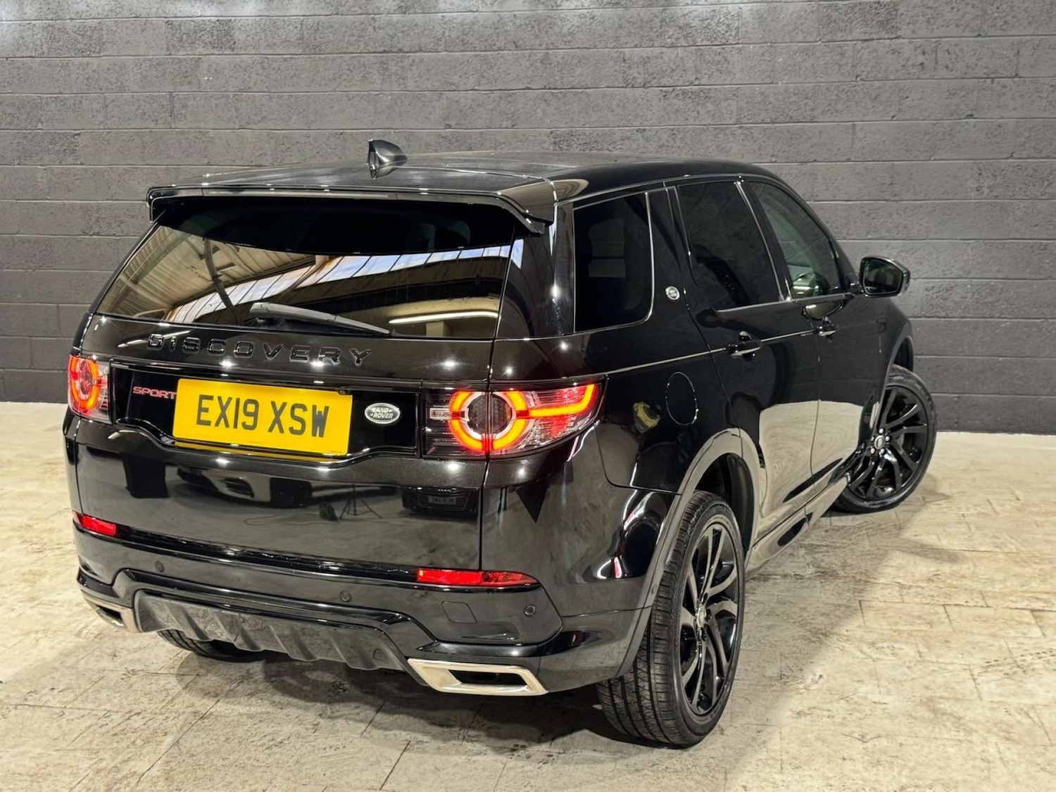 Used Land Rover Discovery Sport 2019 for sale - 76065836: Photo 44