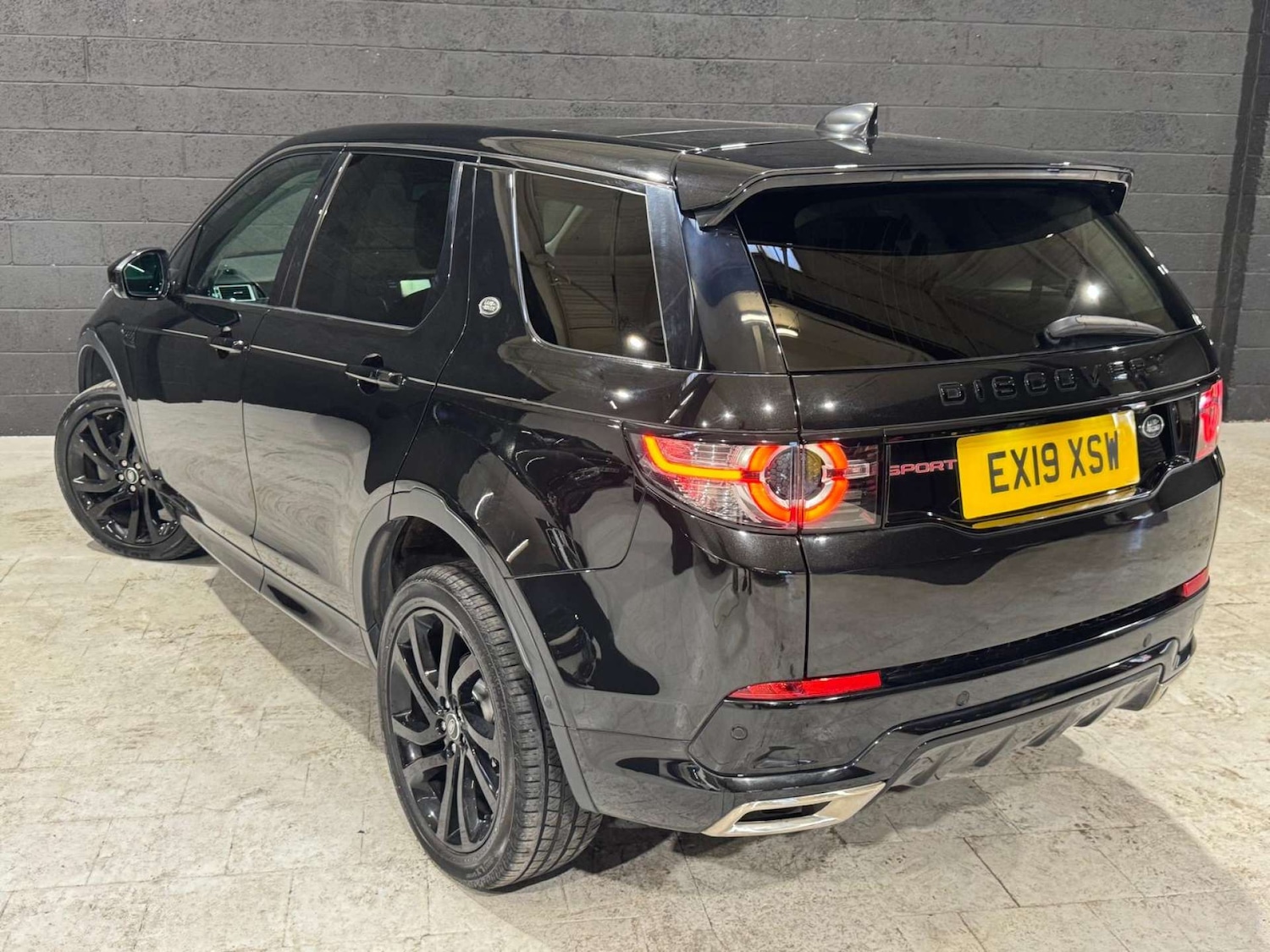 Used Land Rover Discovery Sport 2019 for sale - 76065836: Photo 46