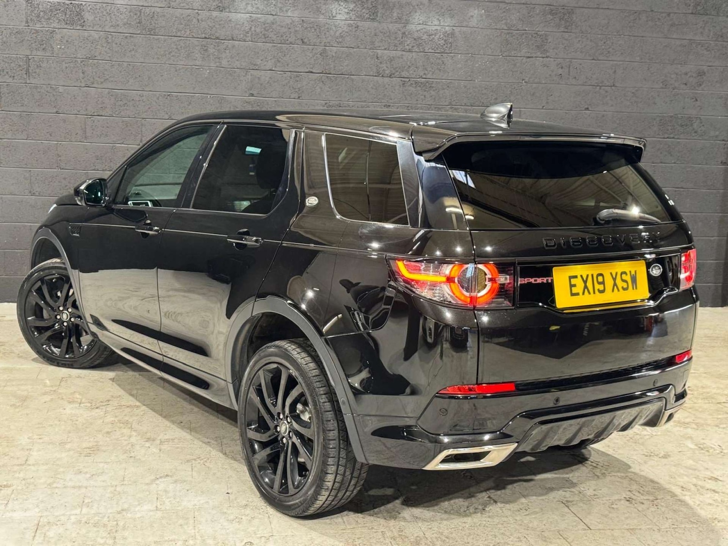 Used Land Rover Discovery Sport 2019 for sale - 76065836: Photo 47