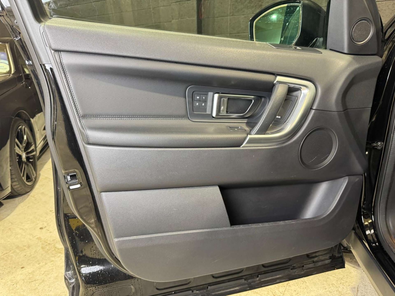 Used Land Rover Discovery Sport 2019 for sale - 76065836: Photo 49