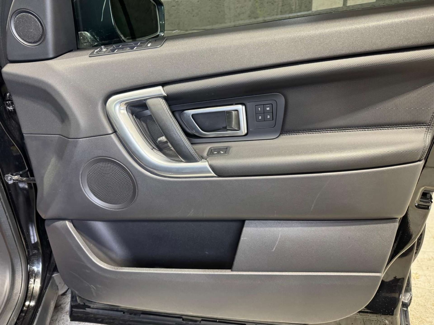 Used Land Rover Discovery Sport 2019 for sale - 76065836: Photo 51