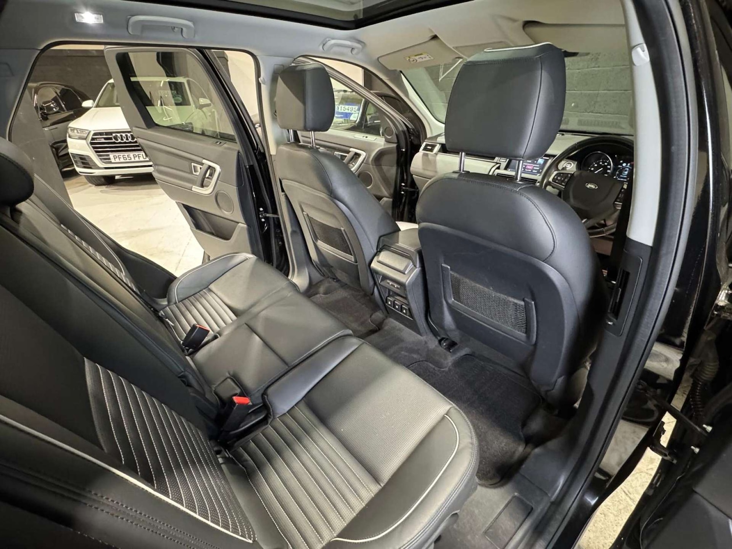 Used Land Rover Discovery Sport 2019 for sale - 76065836: Photo 57