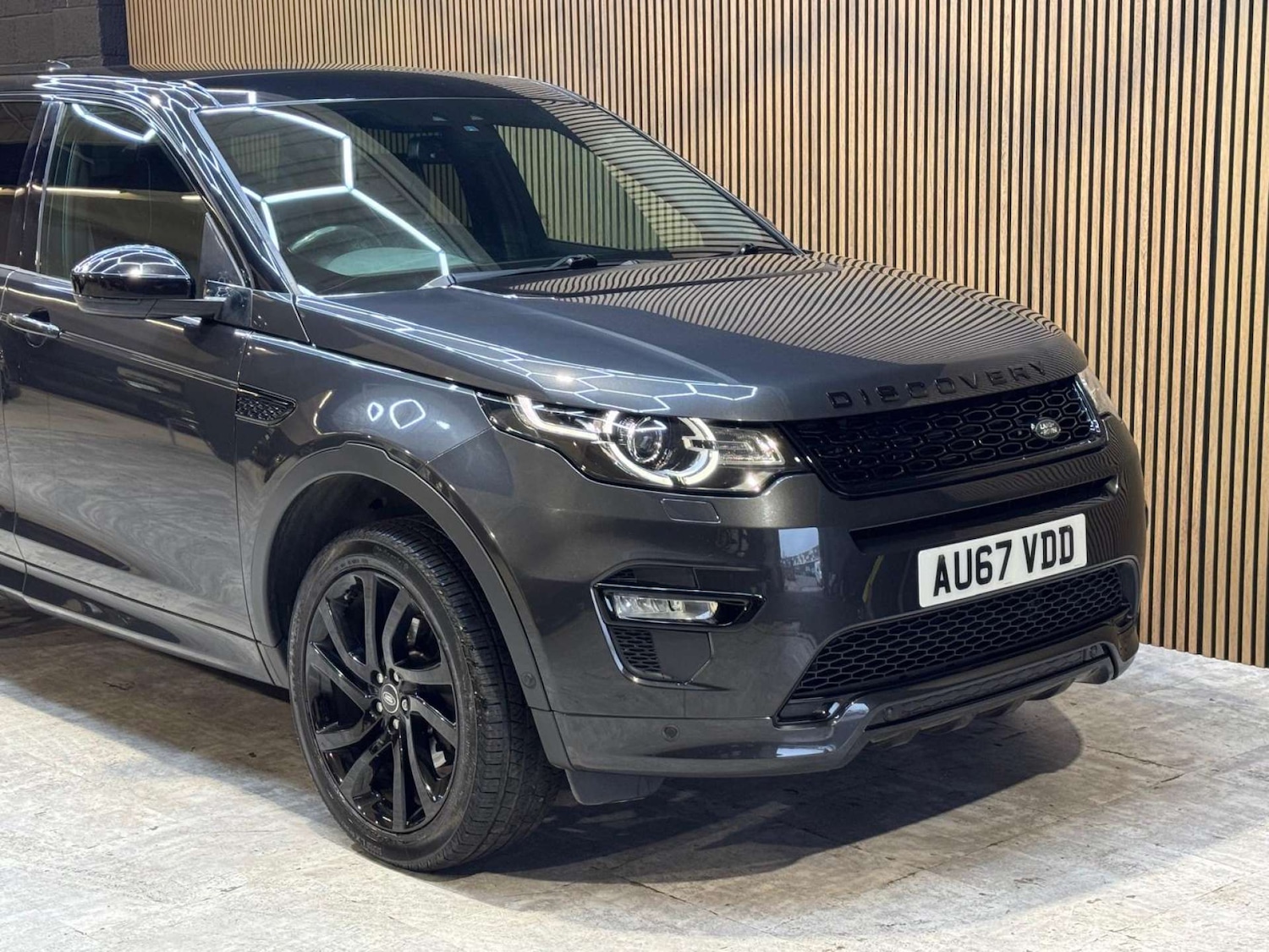 Used Land Rover Discovery Sport 2017 for sale - 77833271: Photo 24