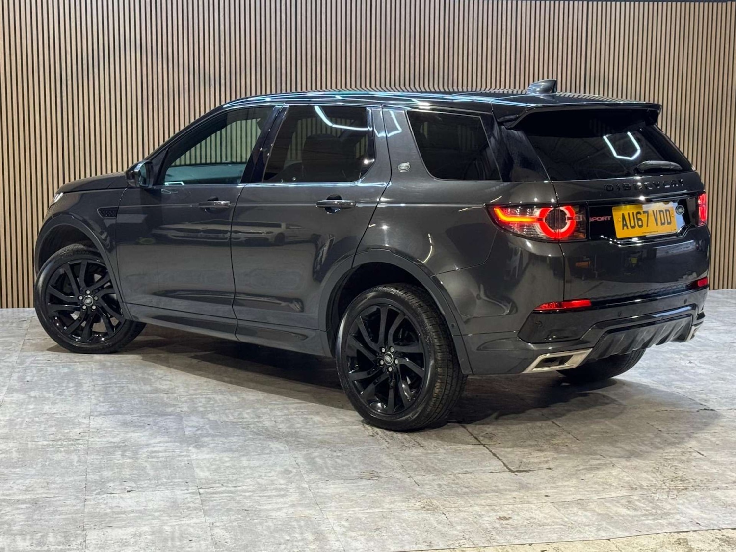 Used Land Rover Discovery Sport 2017 for sale - 77833271: Photo 29