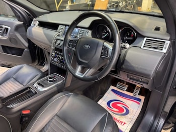 Used Land Rover Discovery Sport 2017 for sale - 77833271: Photo