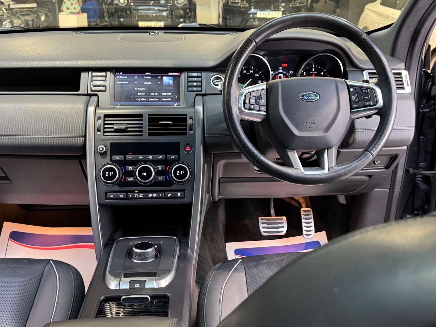 Used Land Rover Discovery Sport 2017 for sale - 77833271: Photo 42