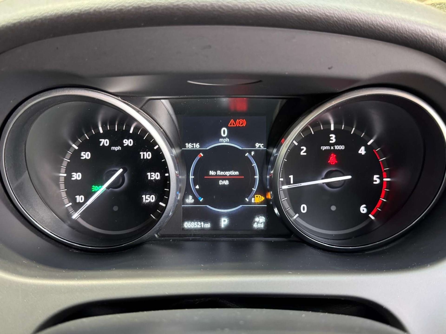 Used Land Rover Discovery Sport 2017 for sale - 77833271: Photo 50