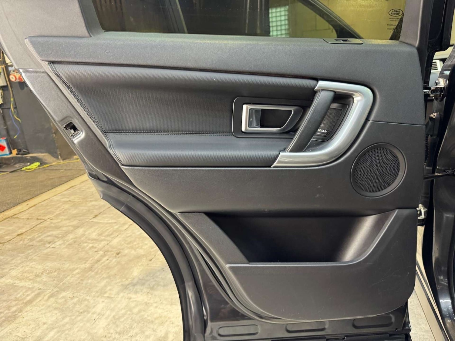 Used Land Rover Discovery Sport 2017 for sale - 77833271: Photo 68