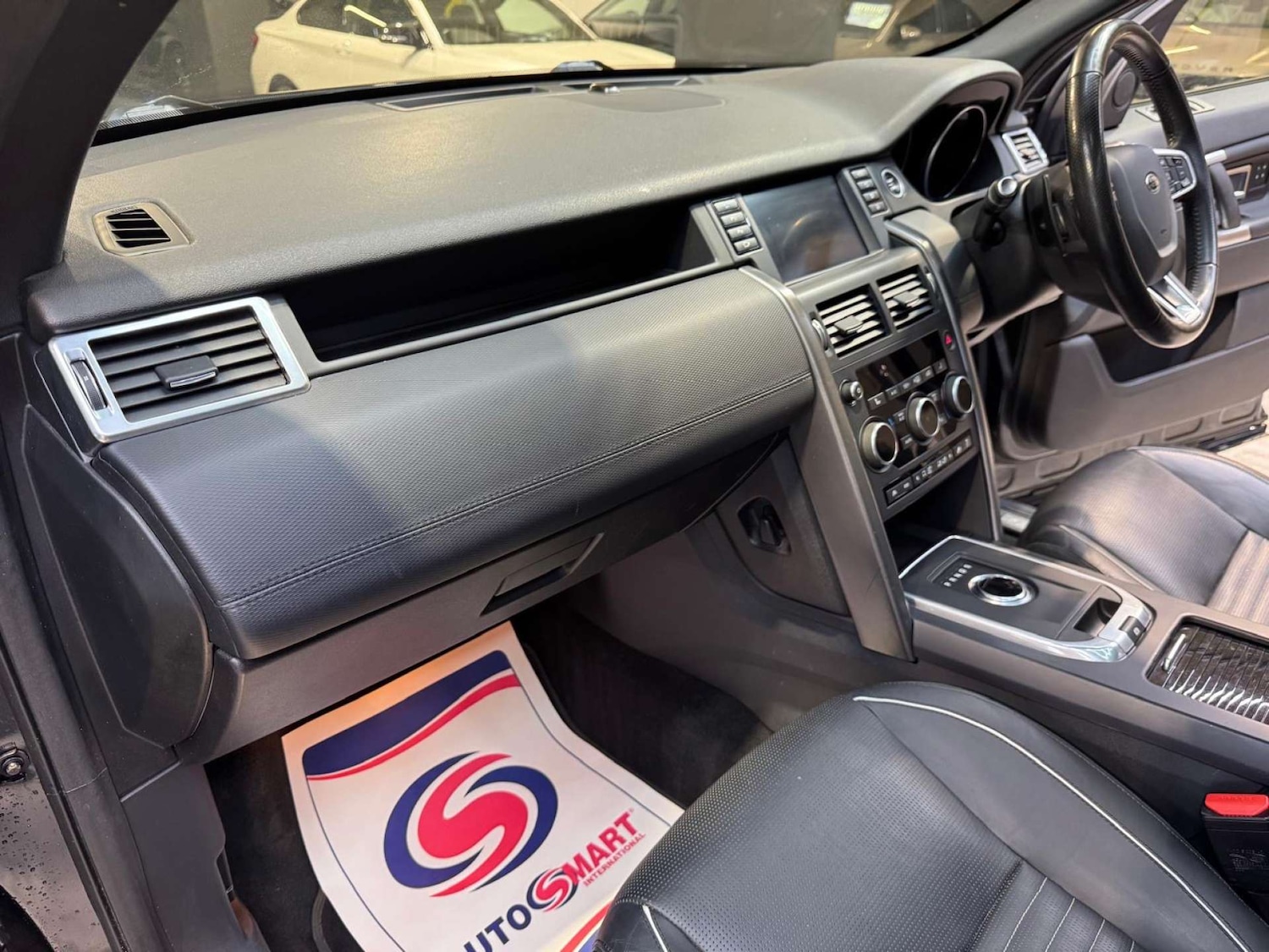 Used Land Rover Discovery Sport 2017 for sale - 77833271: Photo 75