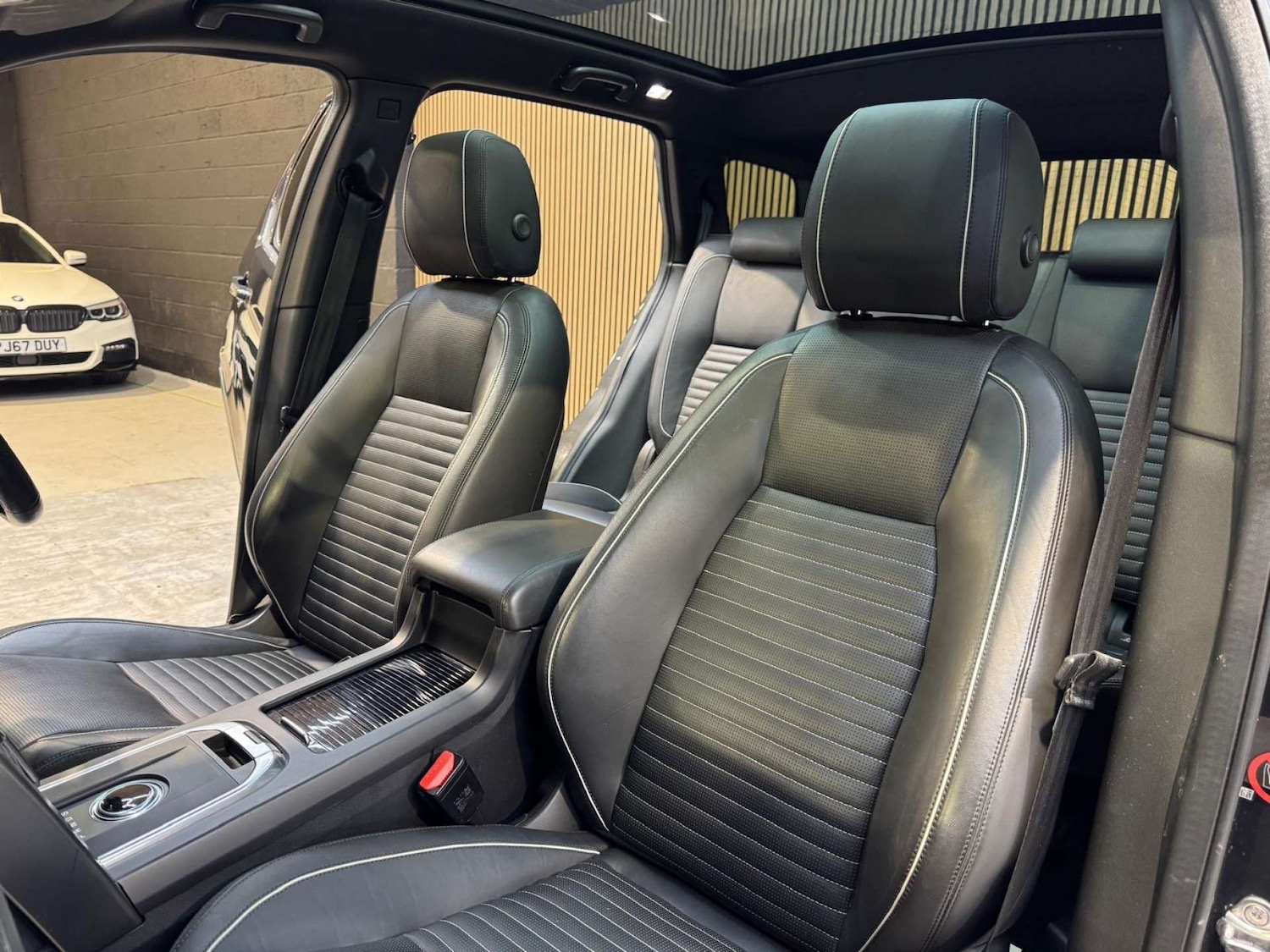 Used Land Rover Discovery Sport 2017 for sale - 77833271: Photo 76