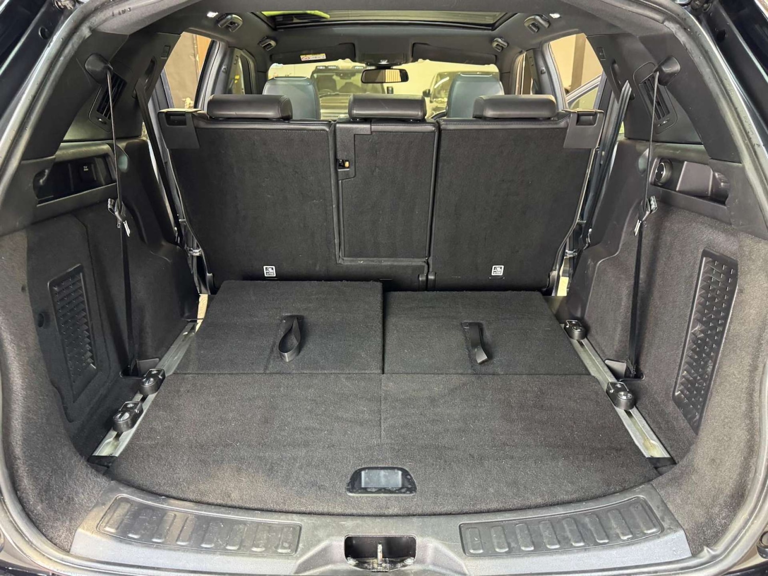 Used Land Rover Discovery Sport 2017 for sale - 77833271: Photo 85