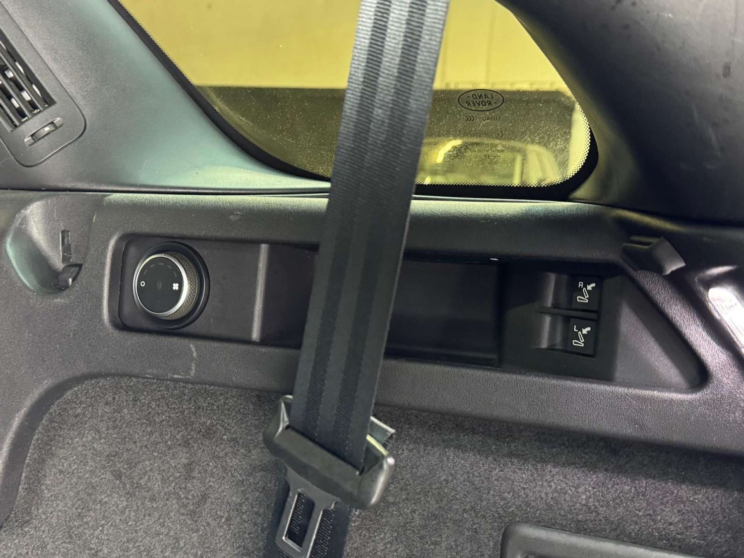 Used Land Rover Discovery Sport 2017 for sale - 77833271: Photo 87