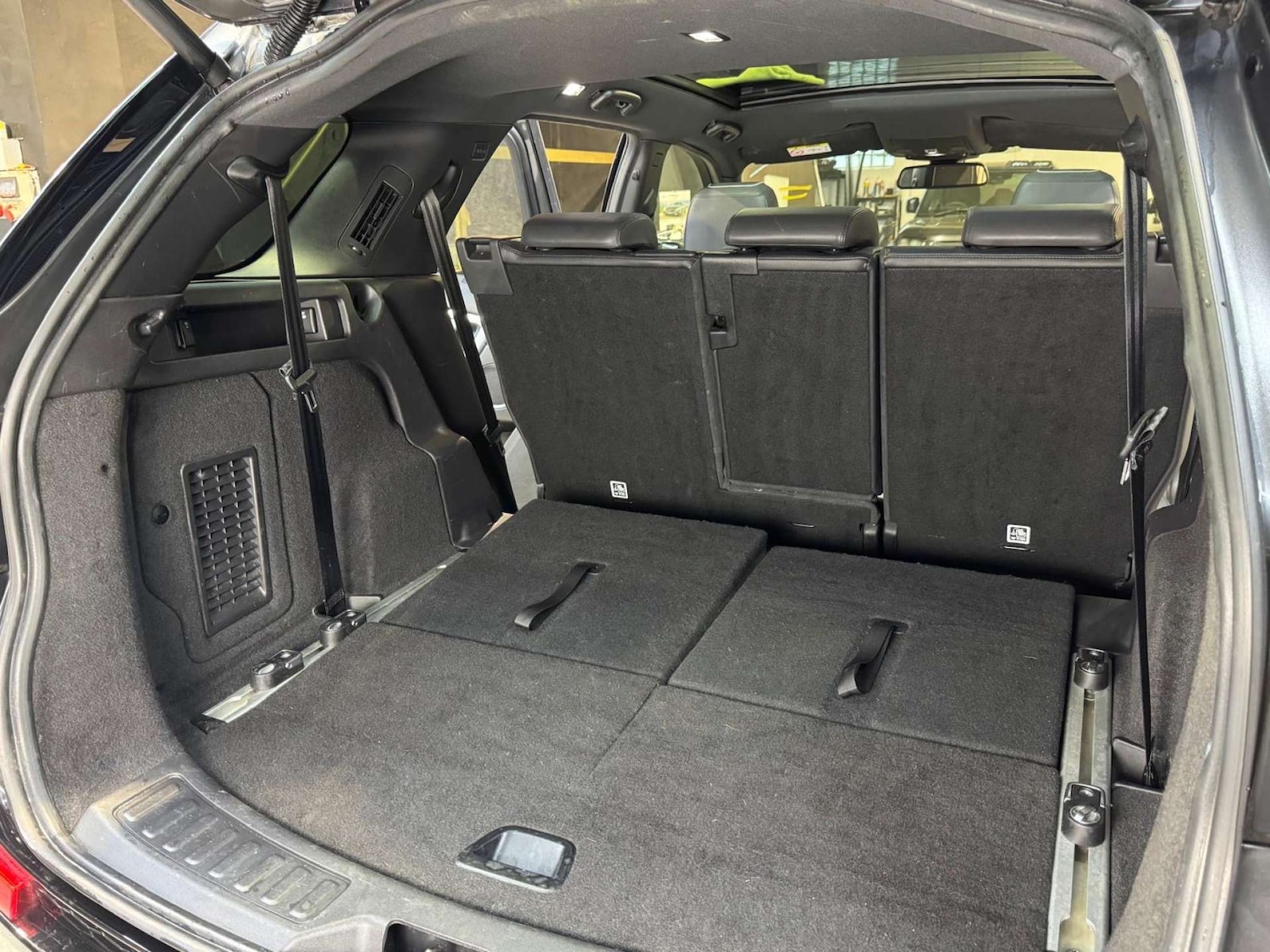 Used Land Rover Discovery Sport 2017 for sale - 77833271: Photo 89