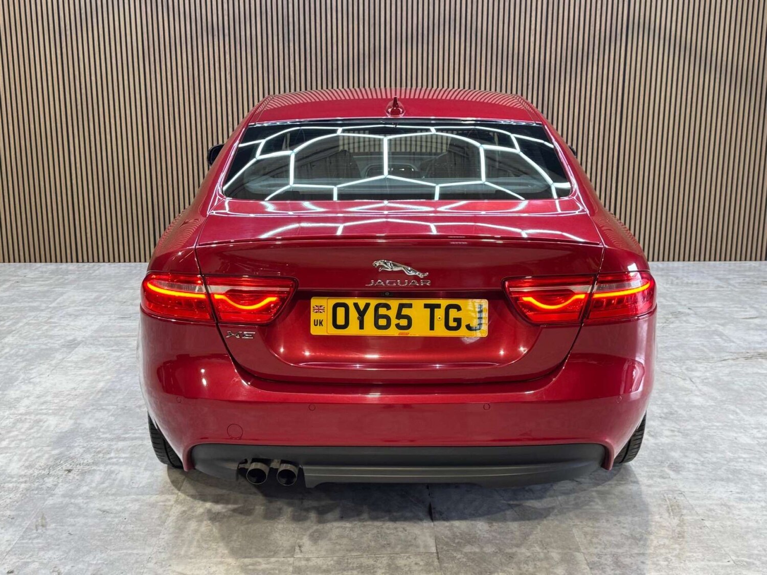 Used Jaguar XE 2015 for sale - 78172532: Photo 15