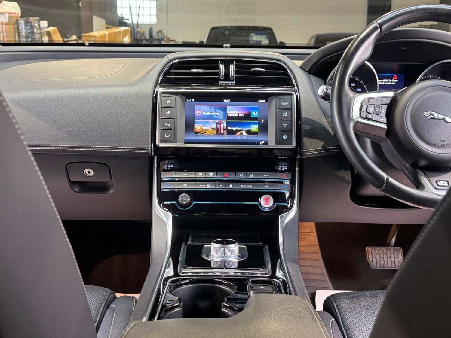 Used Jaguar XE 2015 for sale - 78172532: Photo 47