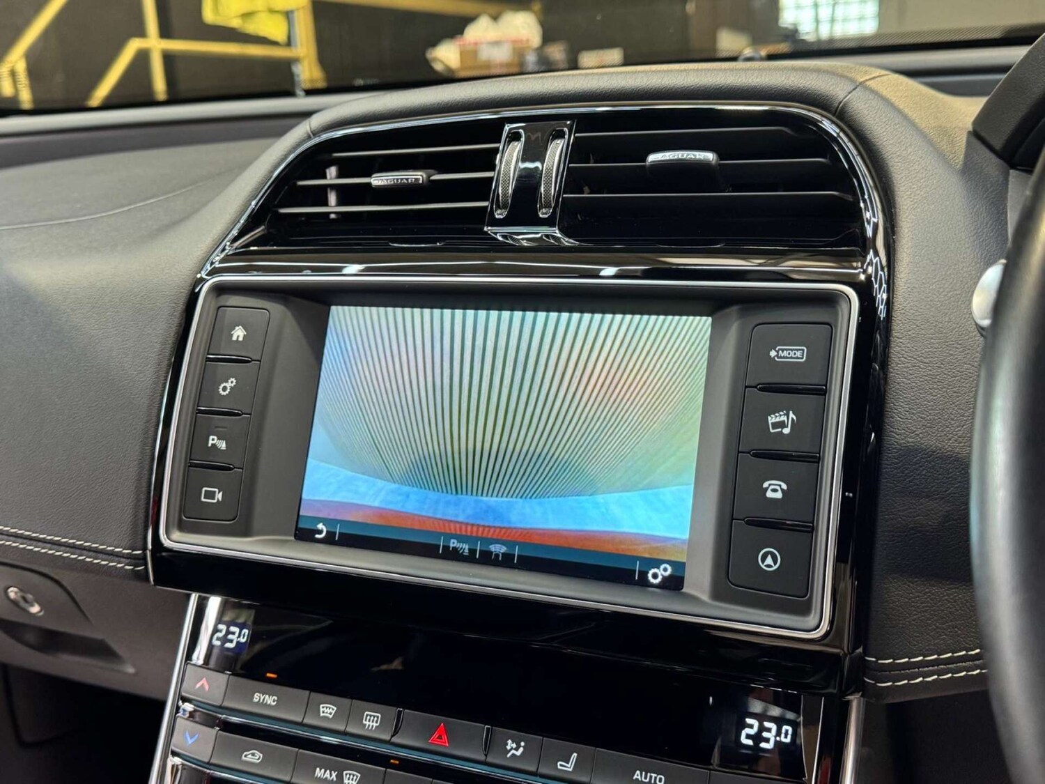 Used Jaguar XE 2015 for sale - 78172532: Photo 53