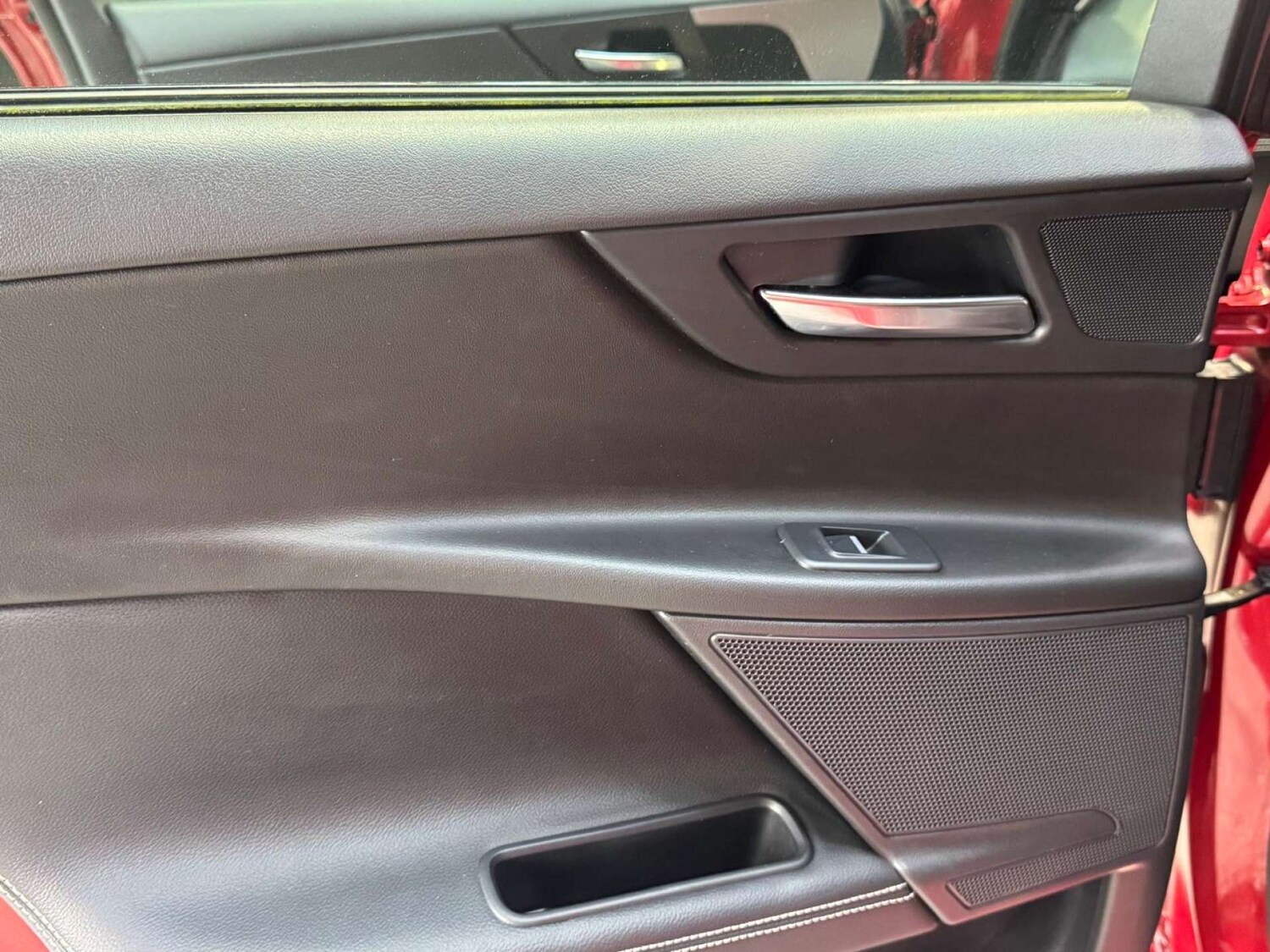 Used Jaguar XE 2015 for sale - 78172532: Photo 70