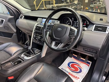 Used Land Rover Discovery Sport 2017 for sale - 78272497: Photo