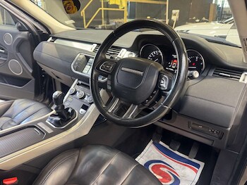 Used Land Rover Range Rover Evoque 2015 for sale - 78870872: Photo