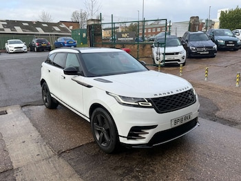 Land Rover - Range Rover Velar