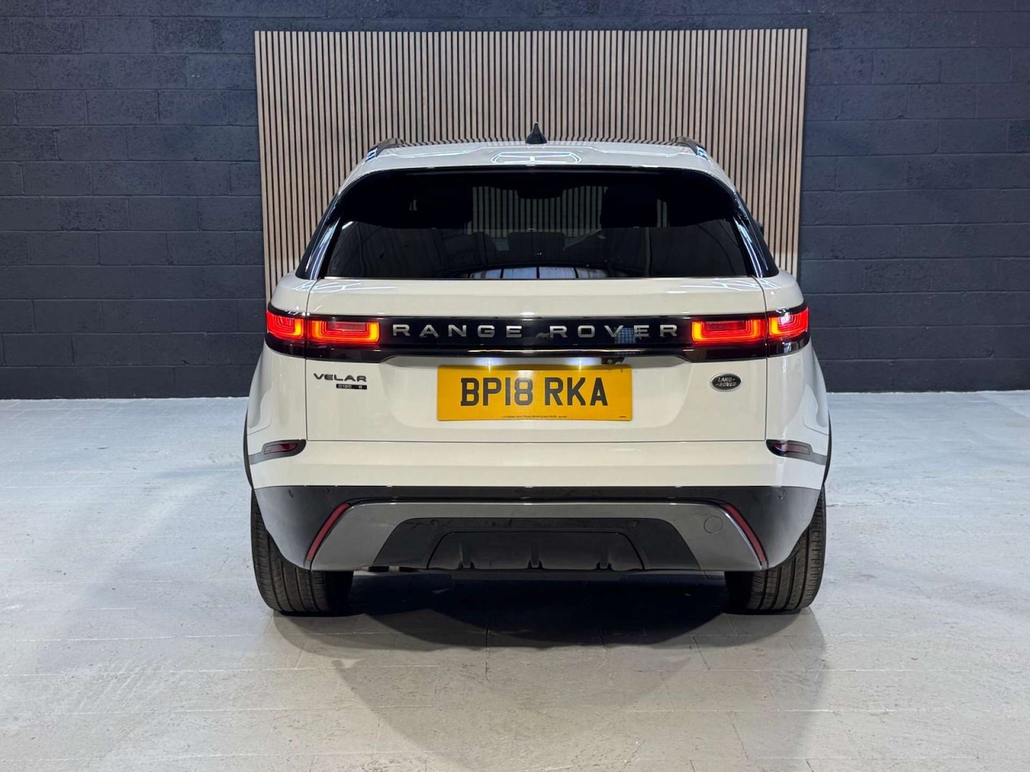 Used Land Rover Range Rover Velar 2018 for sale - 76681879: Photo 22