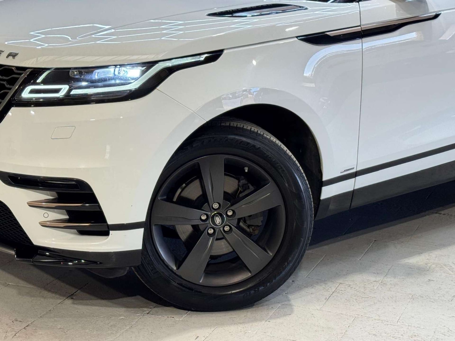 Used Land Rover Range Rover Velar 2018 for sale - 76681879: Photo 34