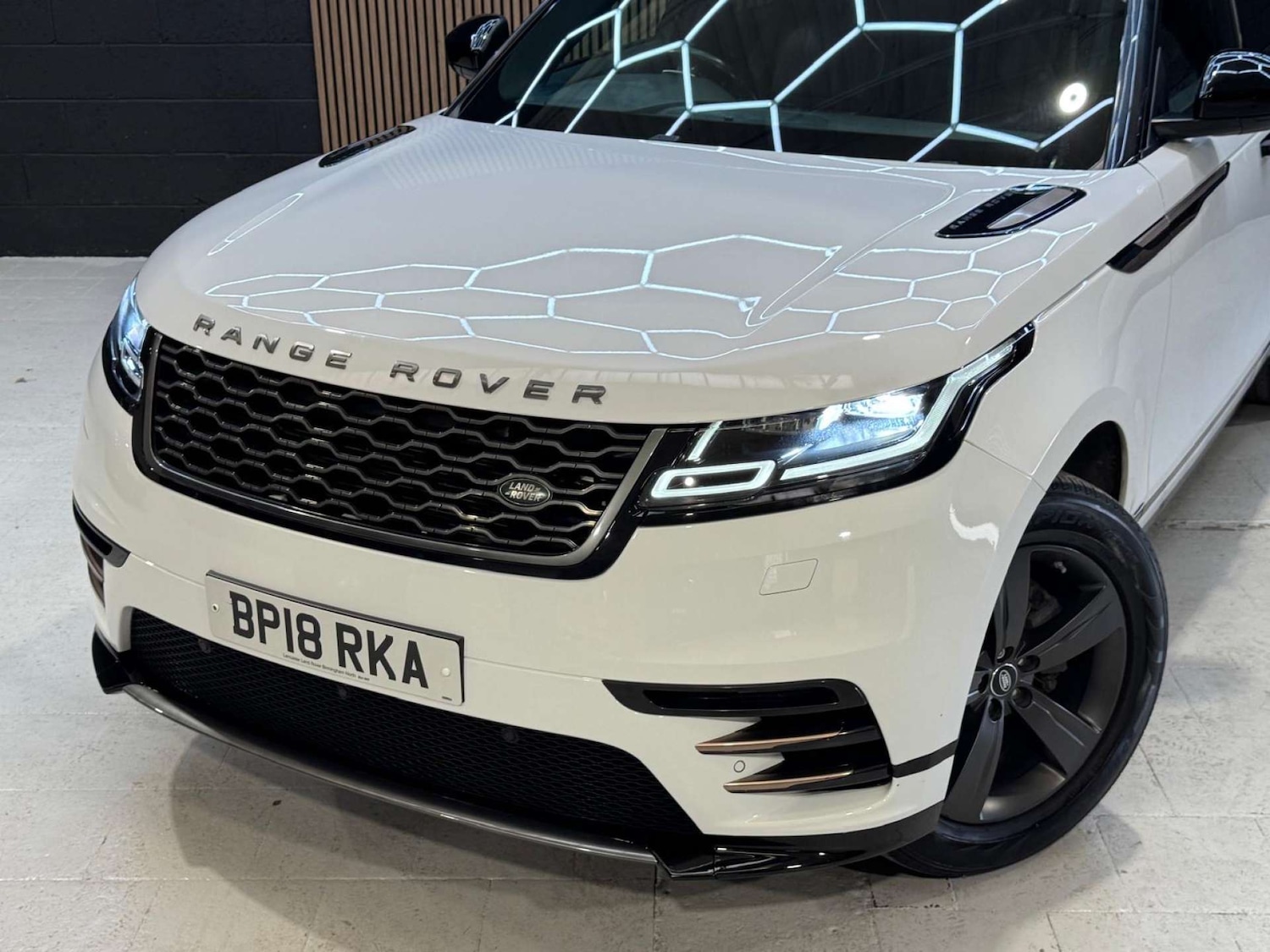 Used Land Rover Range Rover Velar 2018 for sale - 76681879: Photo 36