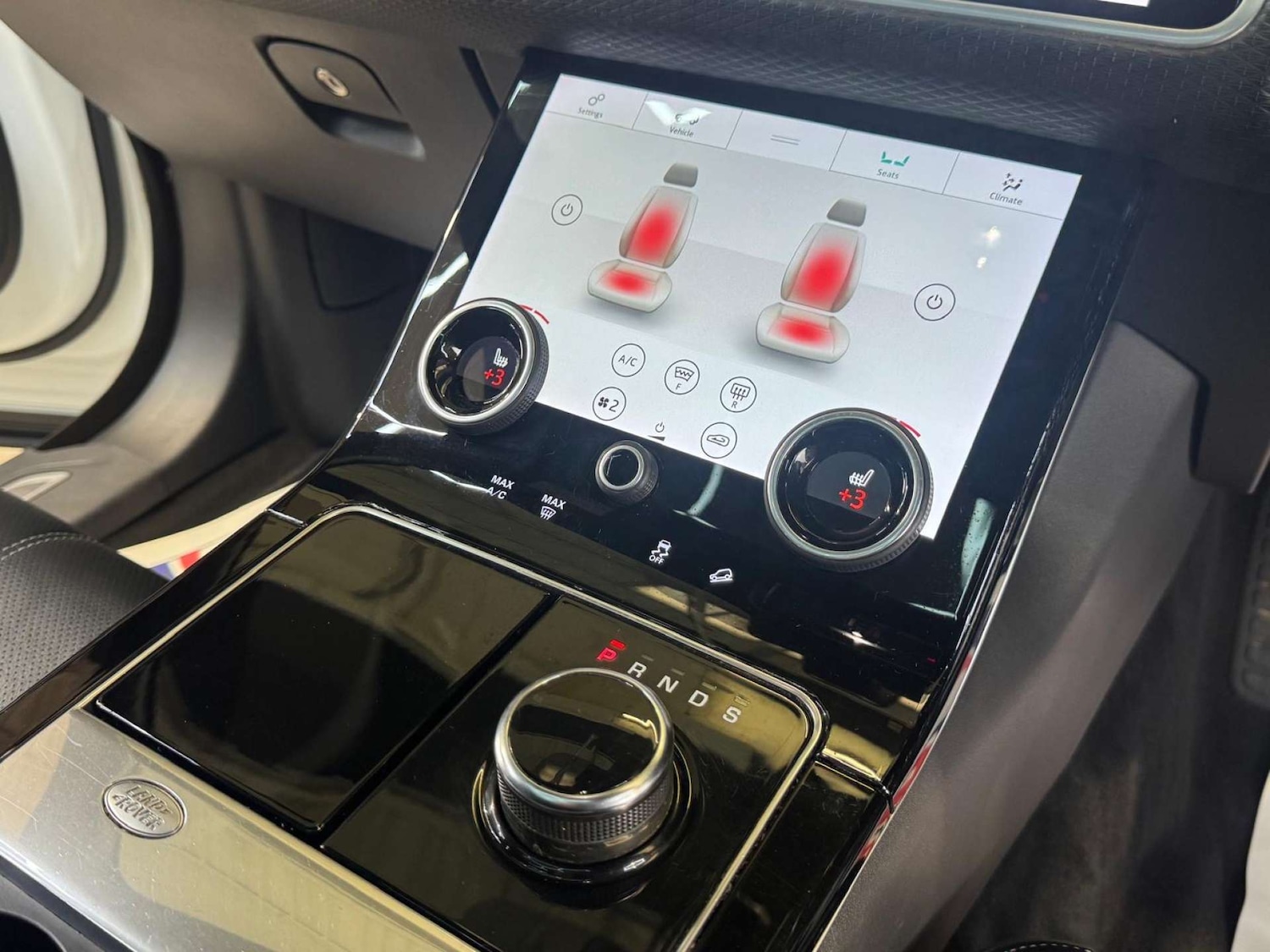 Used Land Rover Range Rover Velar 2018 for sale - 76681879: Photo 54