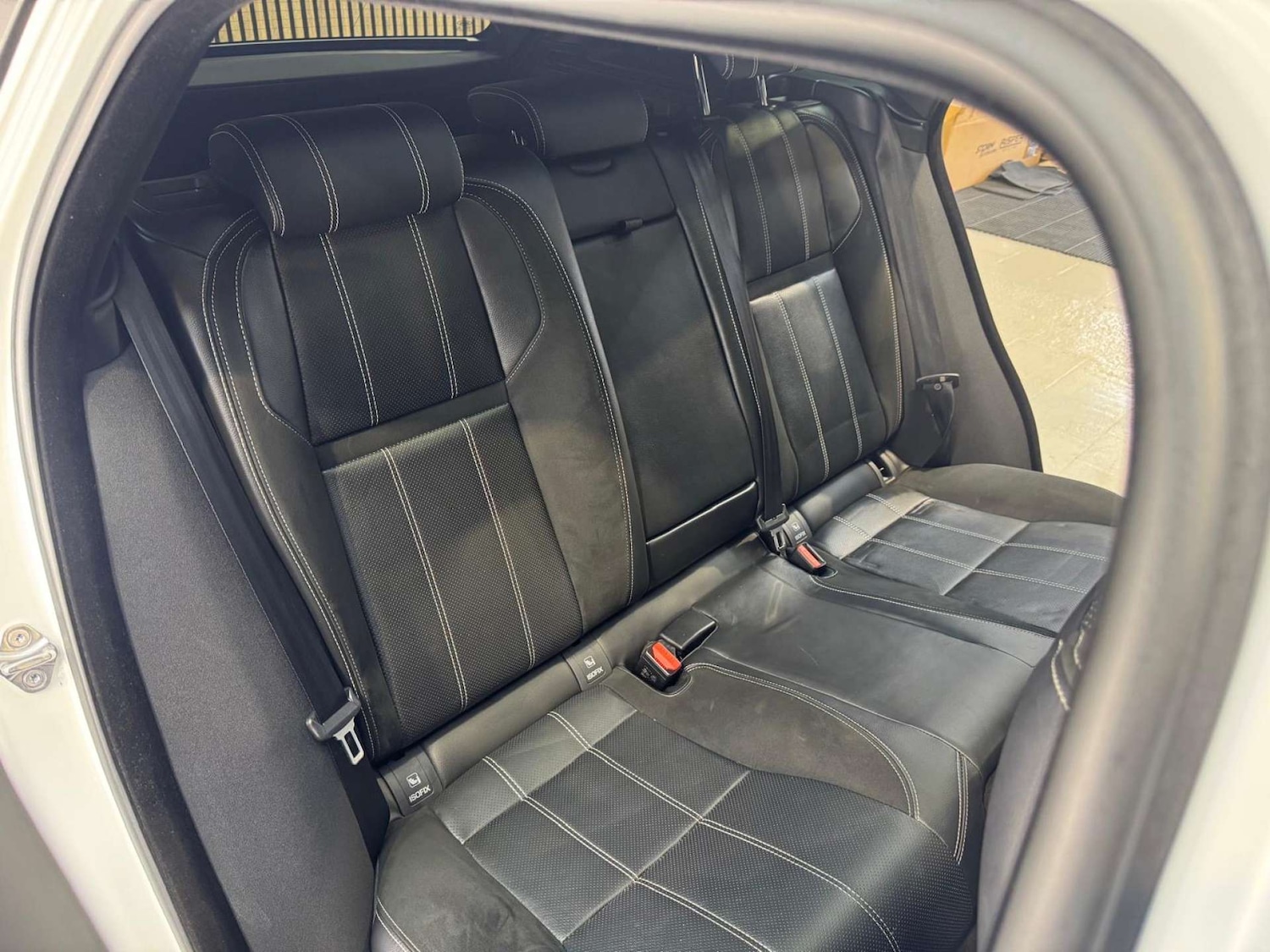 Used Land Rover Range Rover Velar 2018 for sale - 76681879: Photo 66