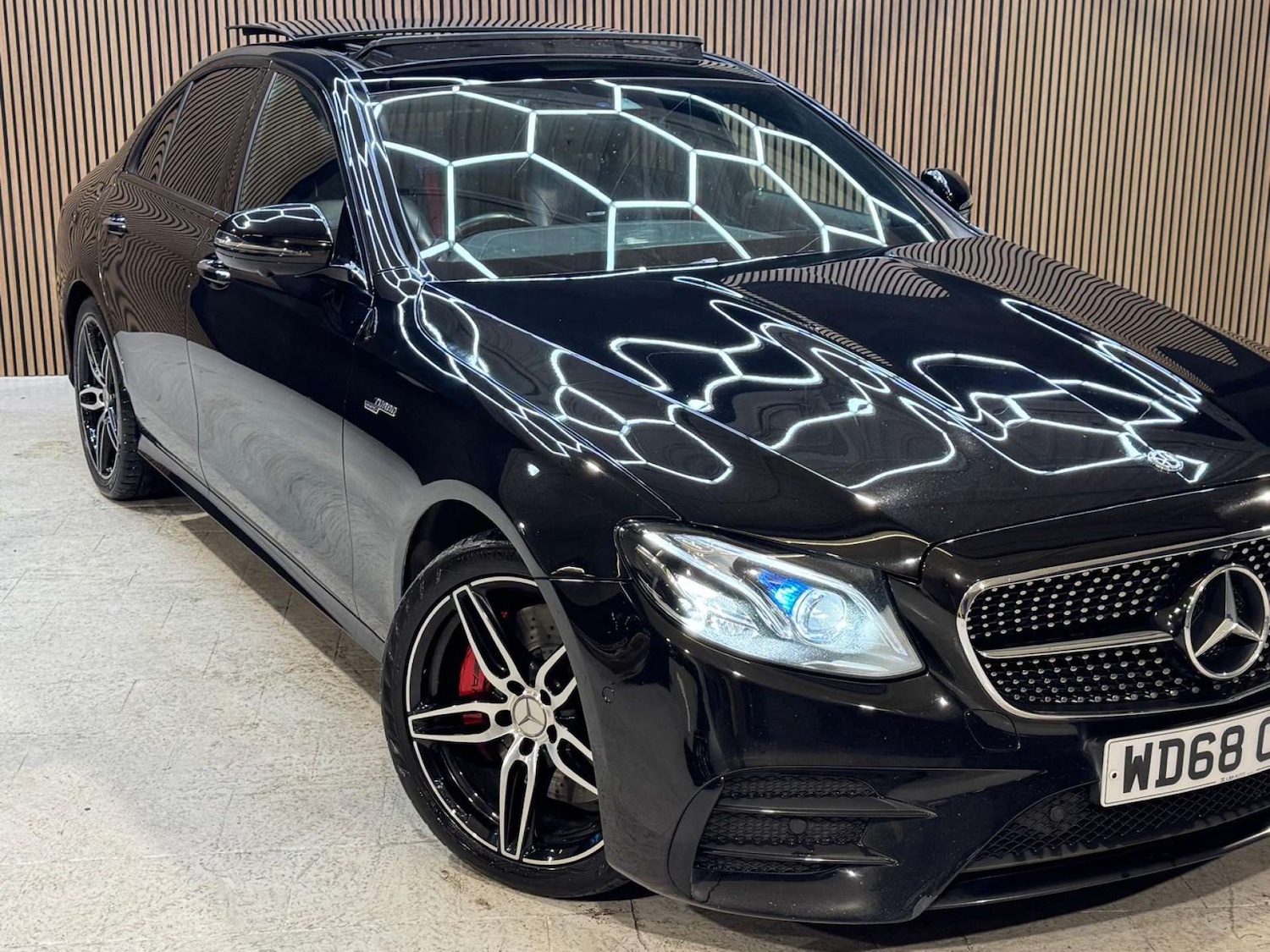 Used Mercedes-Benz E Class 2018 for sale - 77022607: Photo 13