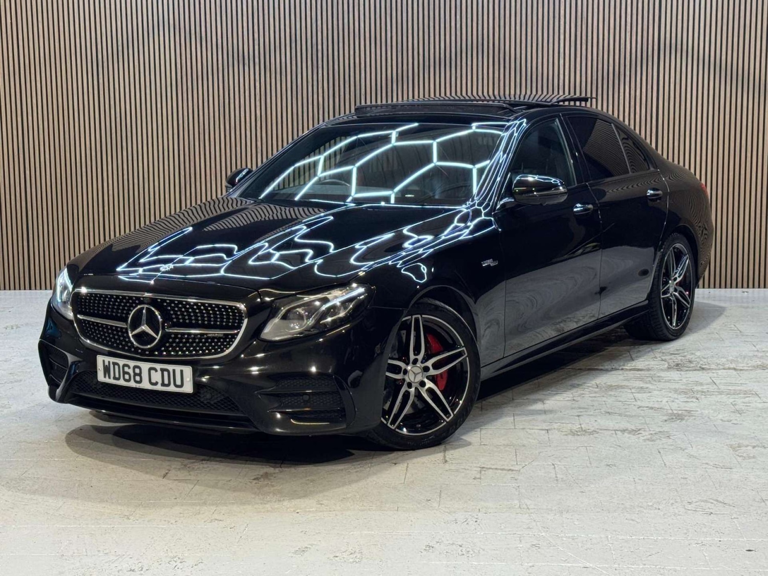 Used Mercedes-Benz E Class 2018 for sale - 77022607: Photo 37