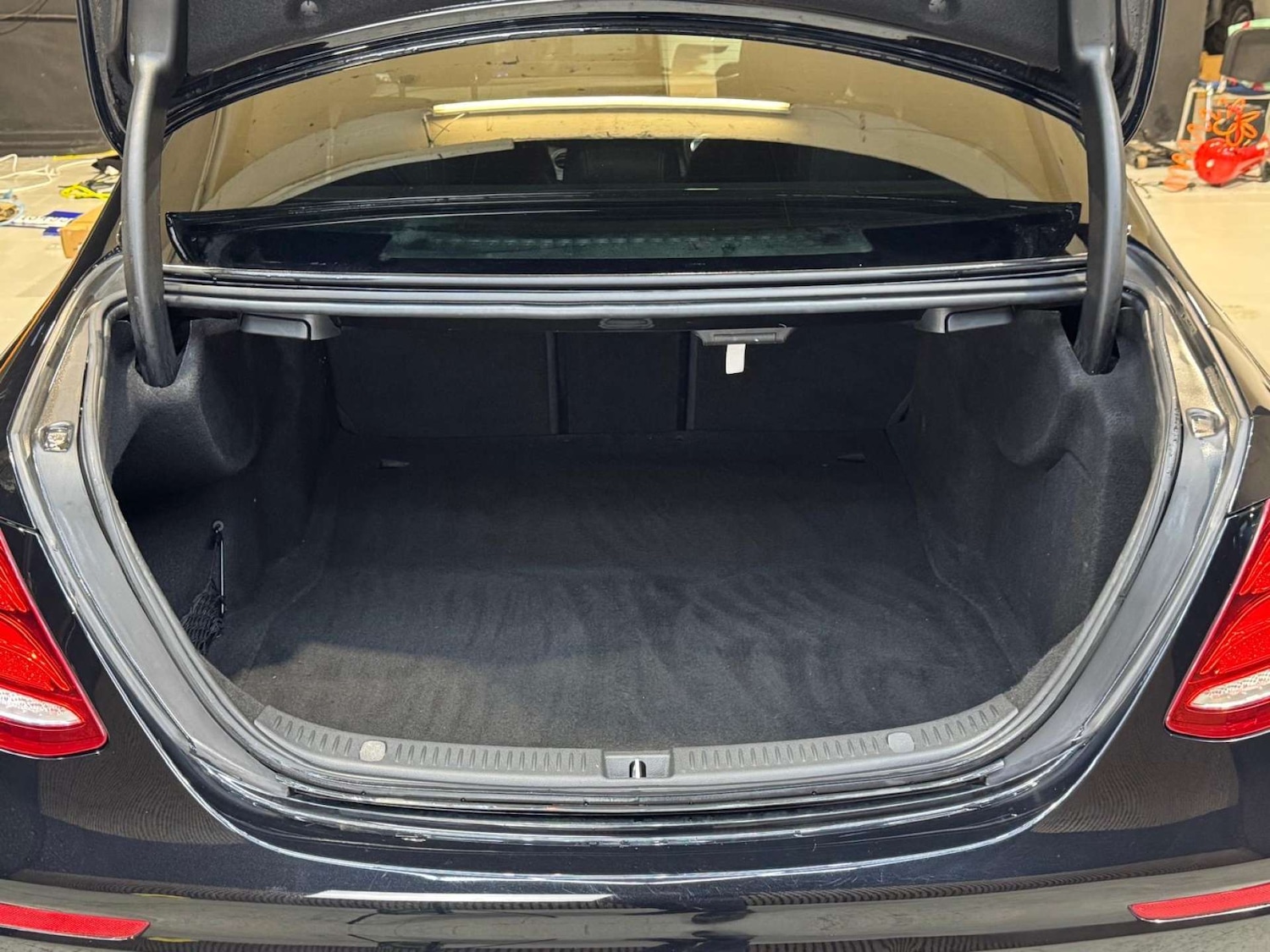 Used Mercedes-Benz E Class 2018 for sale - 77022607: Photo 97