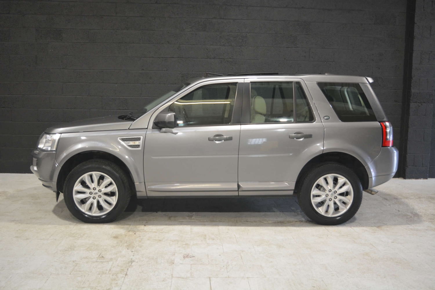 Vehicle 28