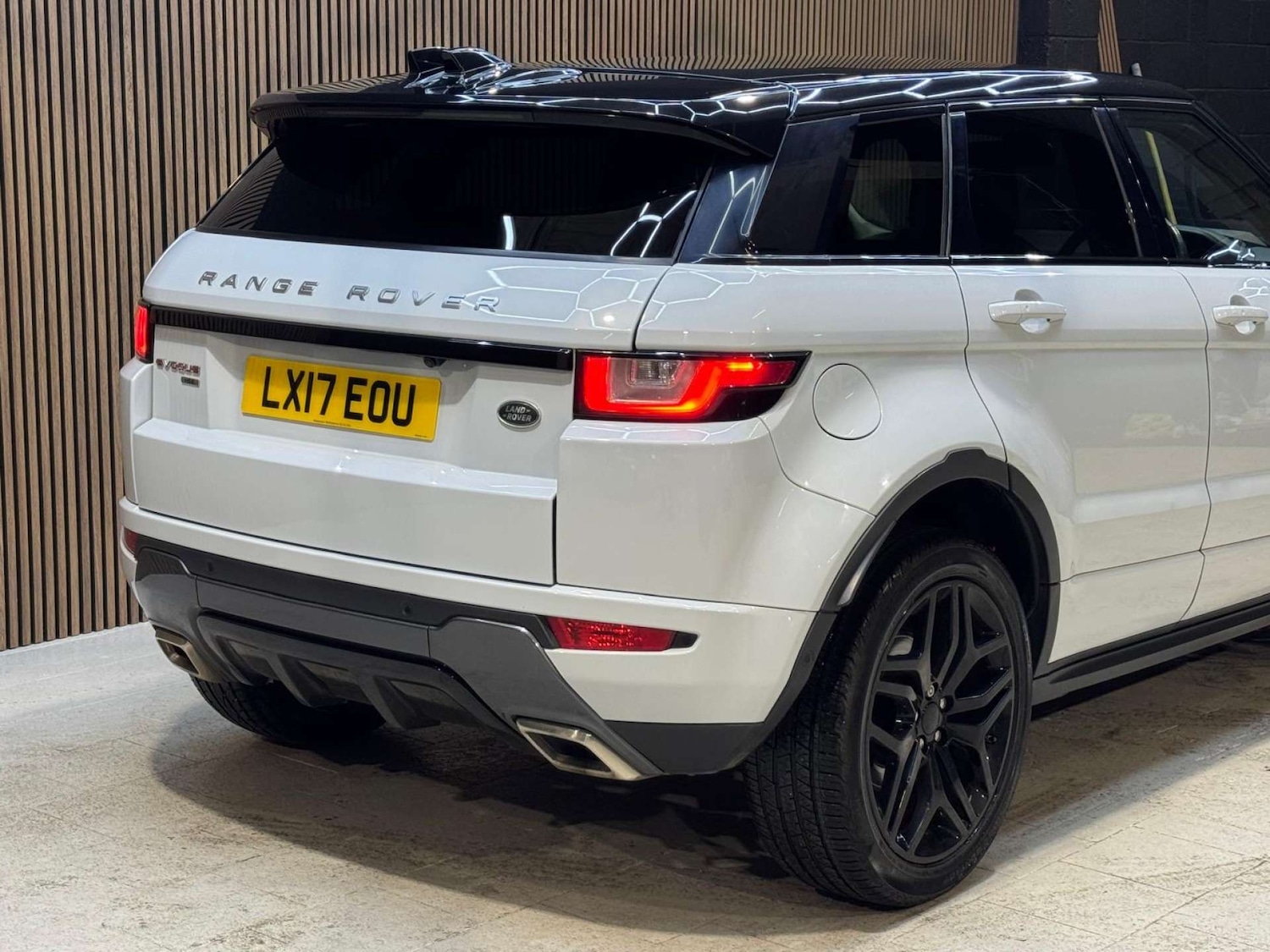 Used Land Rover Range Rover Evoque 2017 for sale - 77101107: Photo 18