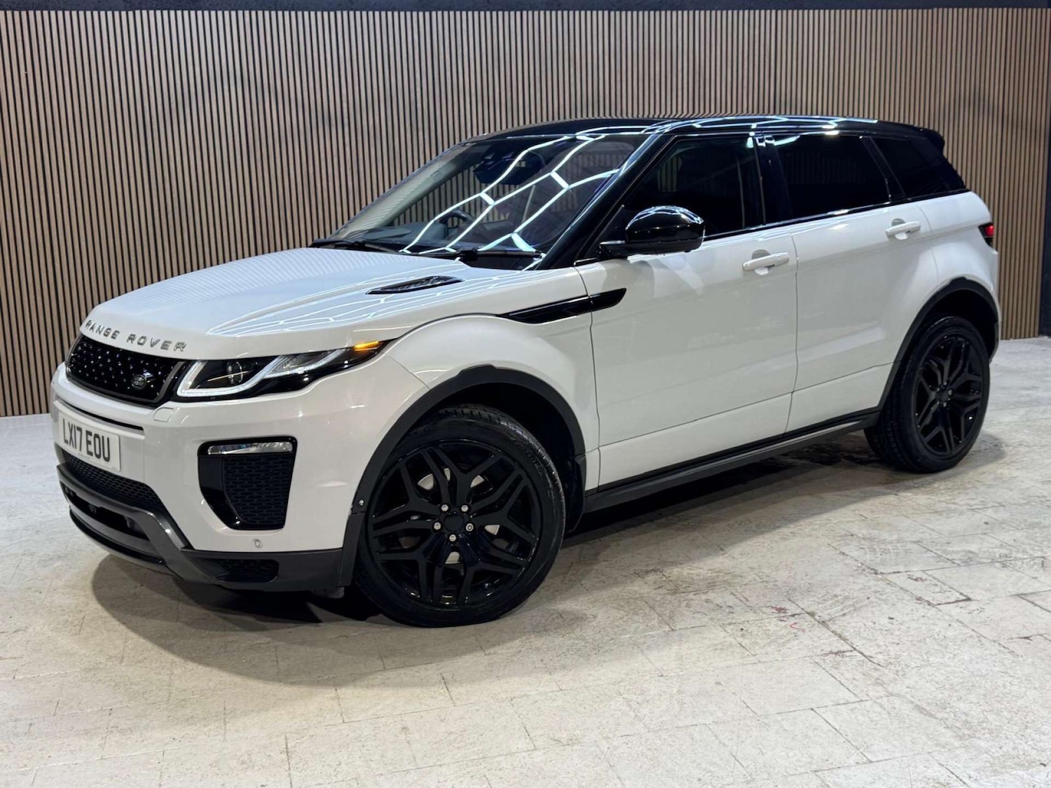 Used Land Rover Range Rover Evoque 2017 for sale - 77101107: Photo 31