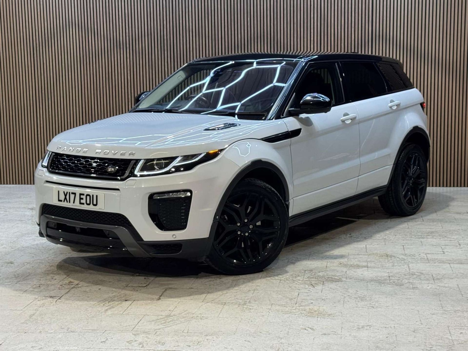 Used Land Rover Range Rover Evoque 2017 for sale - 77101107: Photo 35