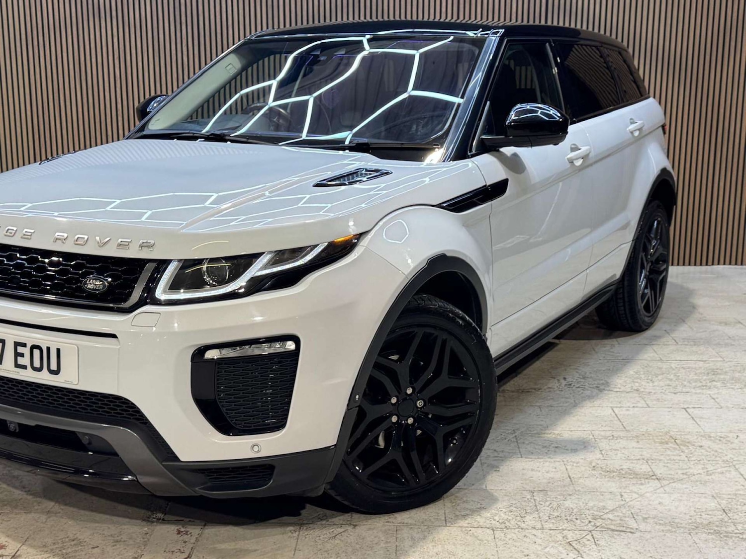 Used Land Rover Range Rover Evoque 2017 for sale - 77101107: Photo 36