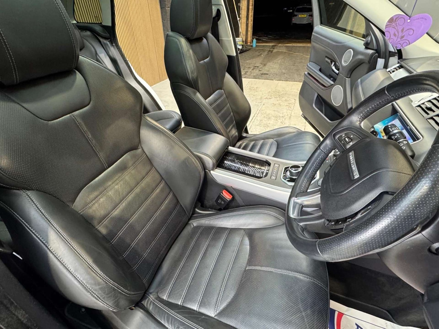 Used Land Rover Range Rover Evoque 2017 for sale - 77101107: Photo 41