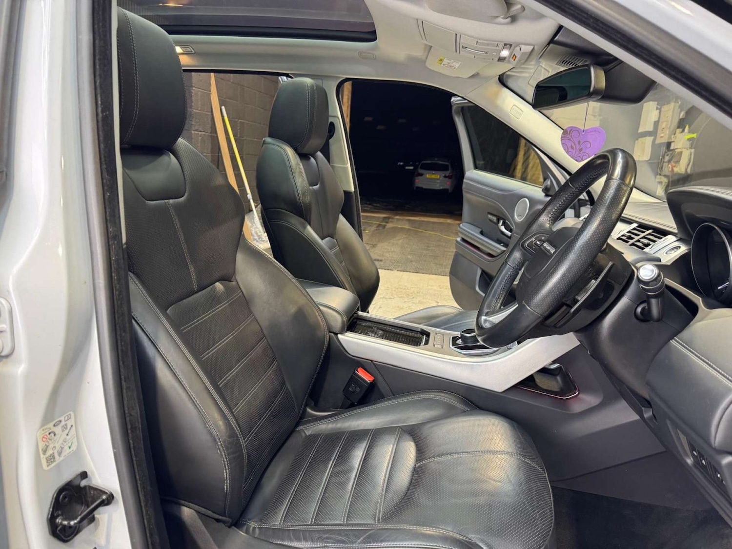 Used Land Rover Range Rover Evoque 2017 for sale - 77101107: Photo 43