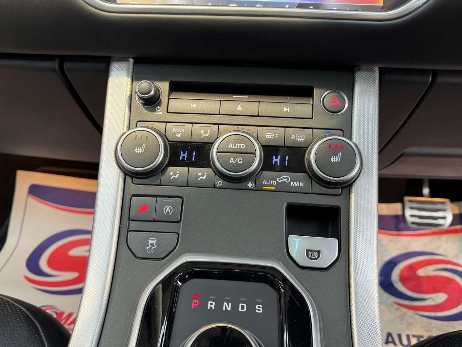 Used Land Rover Range Rover Evoque 2017 for sale - 77101107: Photo 55