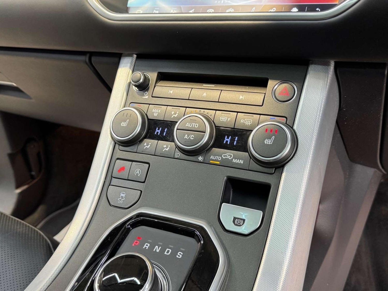 Used Land Rover Range Rover Evoque 2017 for sale - 77101107: Photo 57