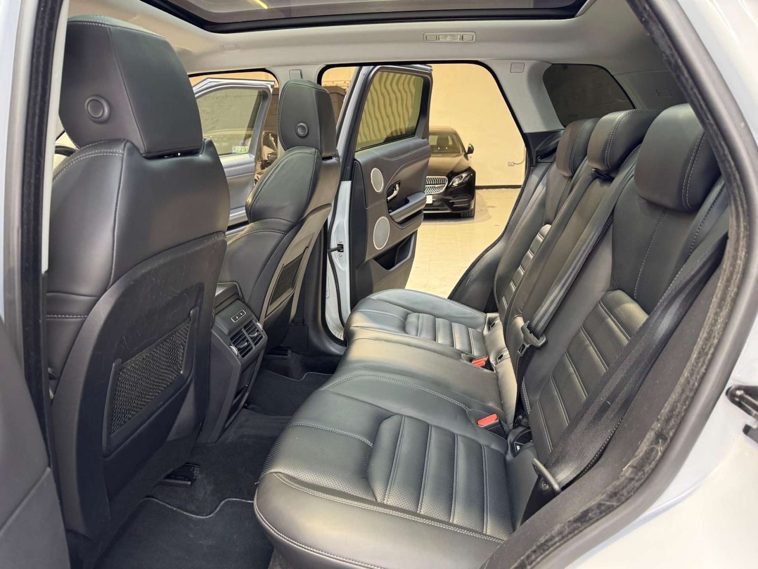 Used Land Rover Range Rover Evoque 2017 for sale - 77101107: Photo 66