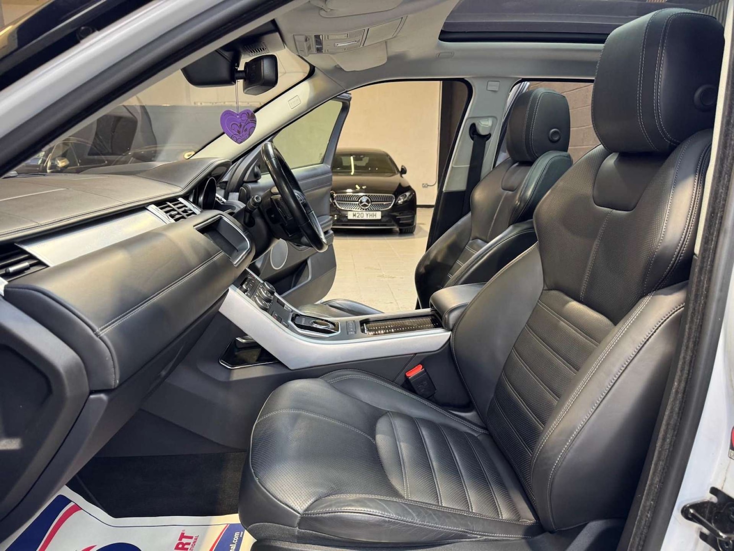 Used Land Rover Range Rover Evoque 2017 for sale - 77101107: Photo 71